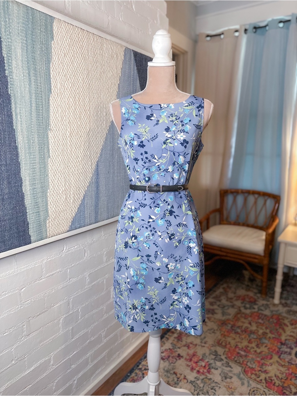 NY & Co Late 90’s/Early 00s Blue Floral Shift Dress
